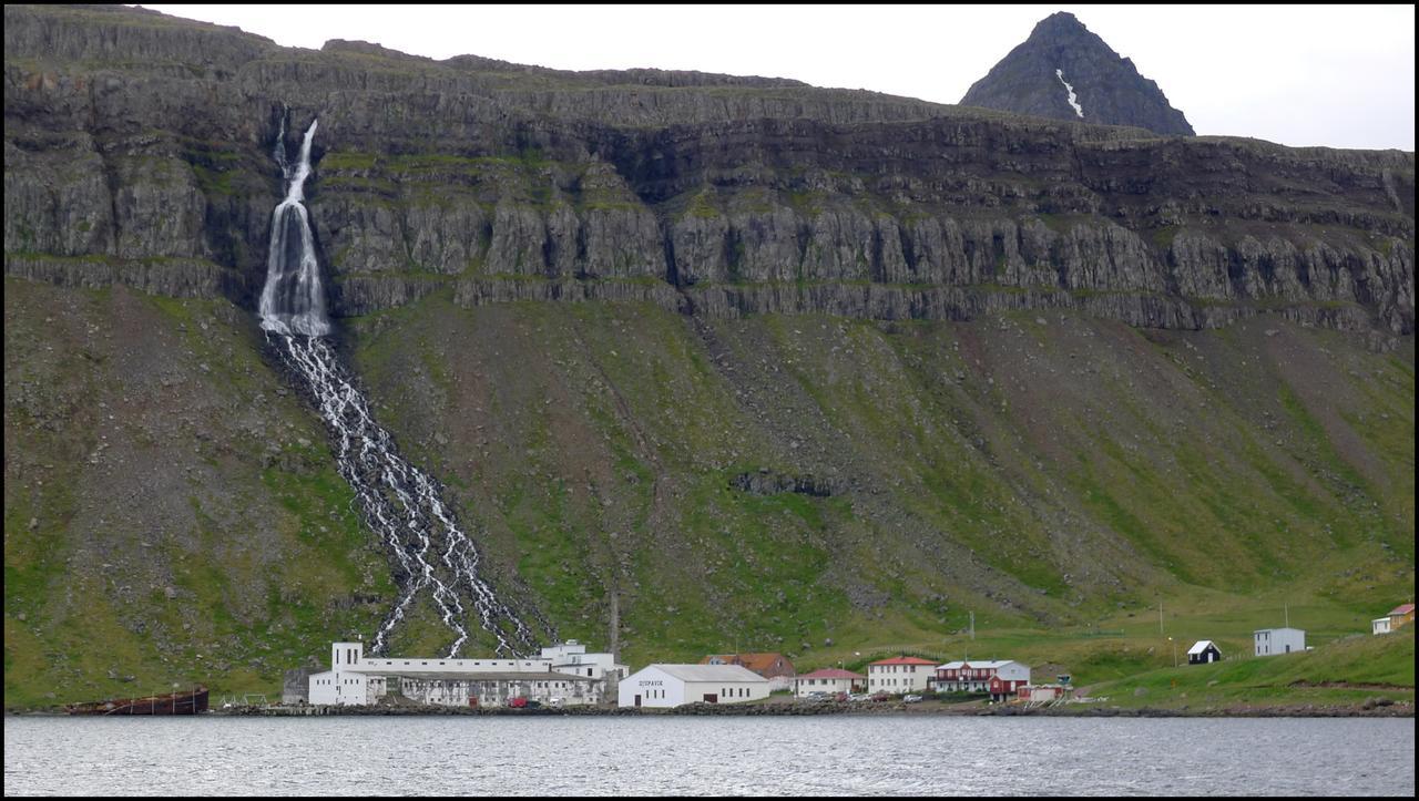 Hotel Djupavik Exterior photo