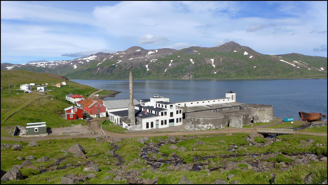 Hotel Djupavik Exterior photo